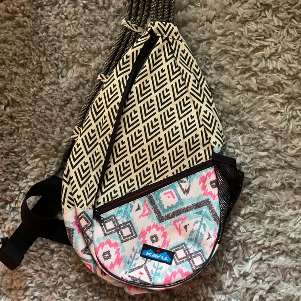 Kavu crossbody bag - Like New